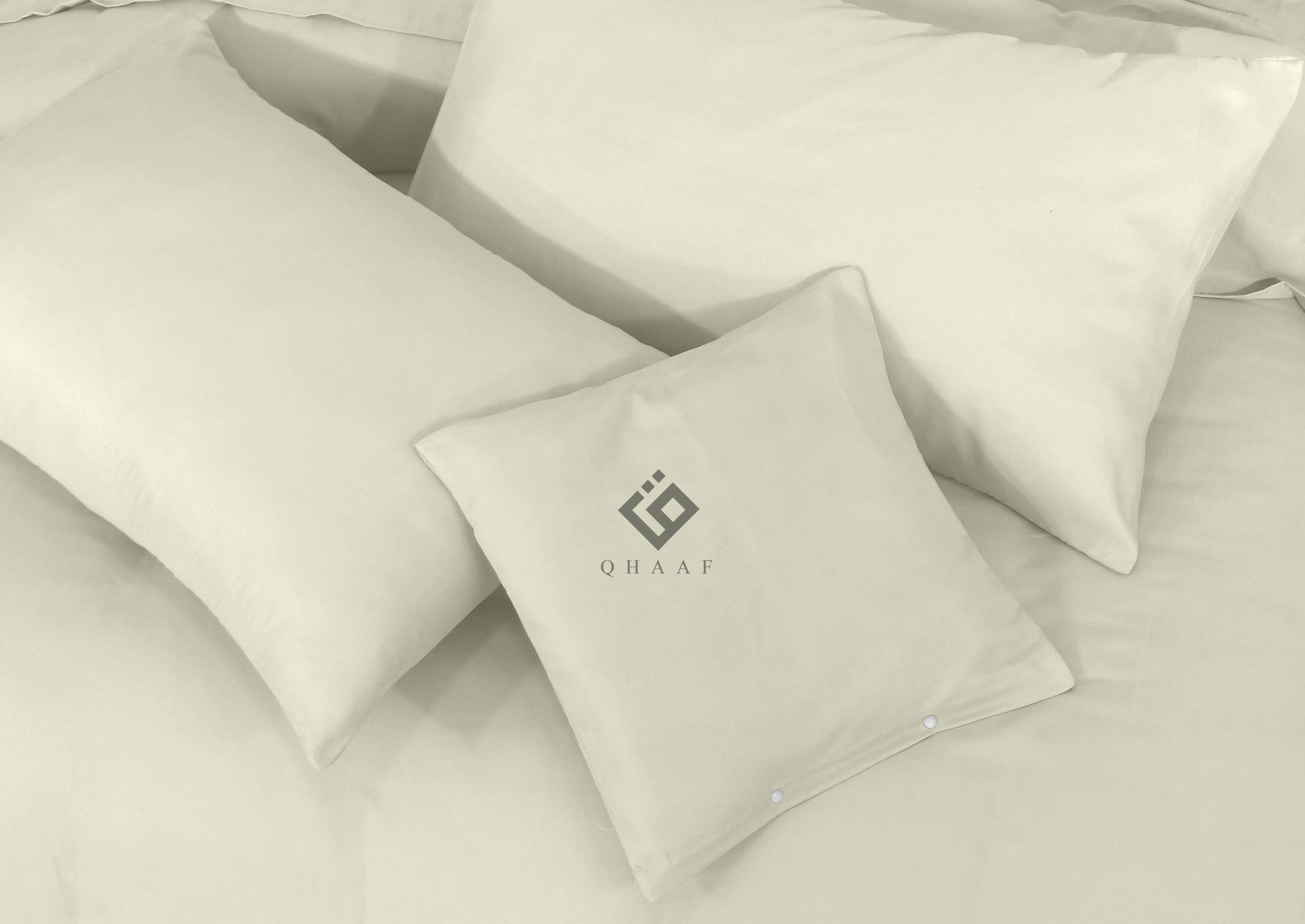 IVORY LUXURY DUVET COVERS SET- 8 PCS