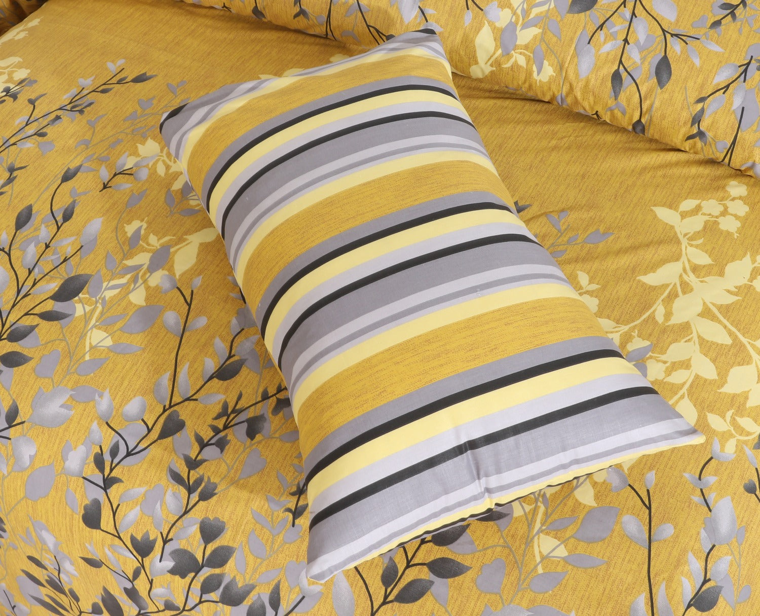 crocus bedsheet set - 3 pcs