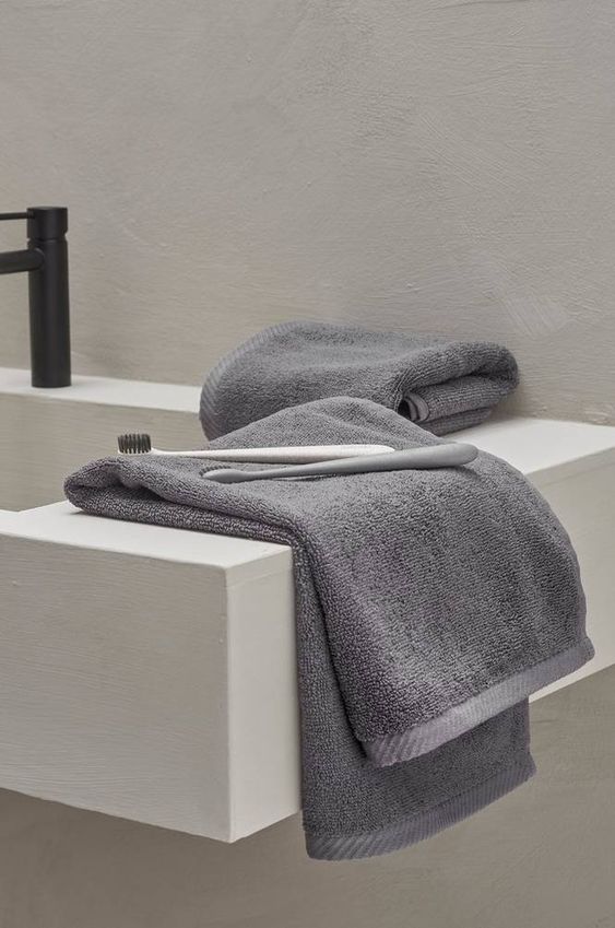 grey face towel