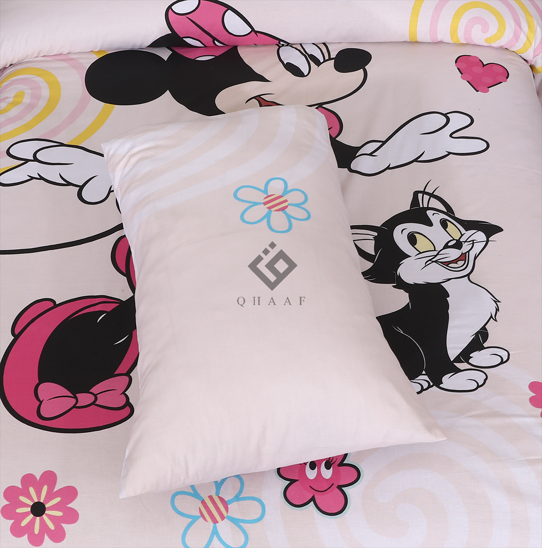 new minnie mouse-bedsheet set